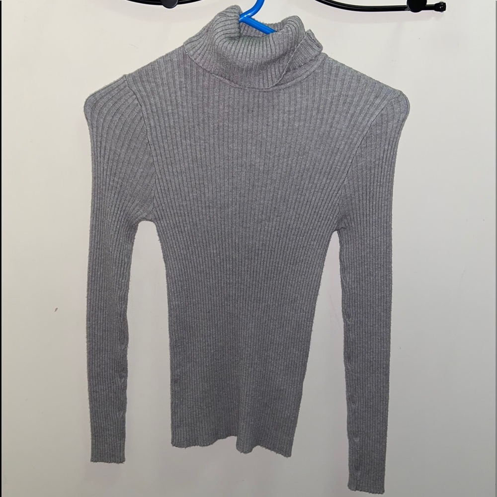 NEW Ribbed Grey Turtleneck